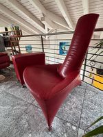 Designer Sessel mit separatem Hocker