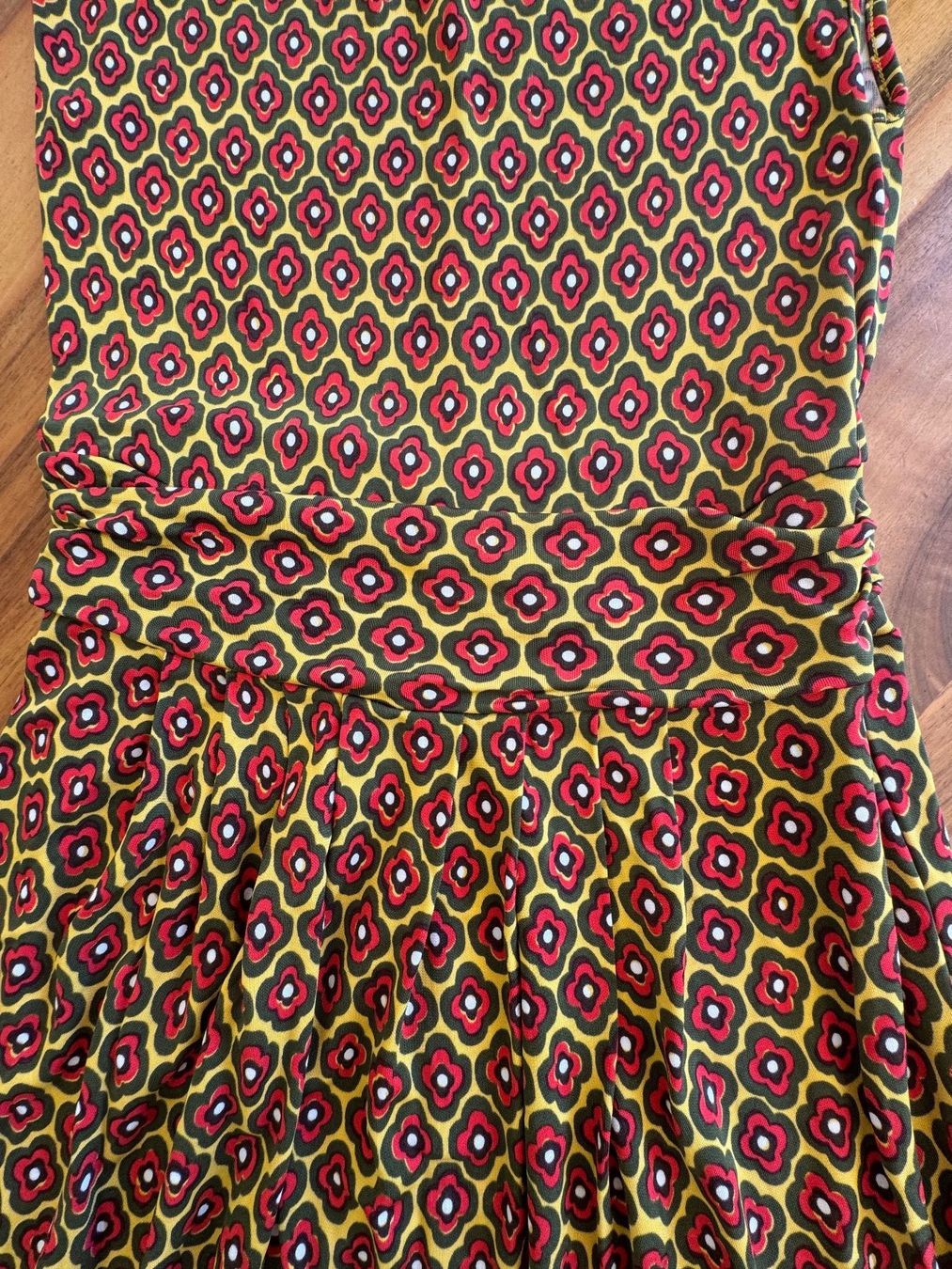 Max Mara Vestiti: Sommerkleid Weekend Max Mara, Blumenmuster Retromuster XS – Nuovo (secondo la descrizione) da Meiringen venduto da snahhanssnah 1