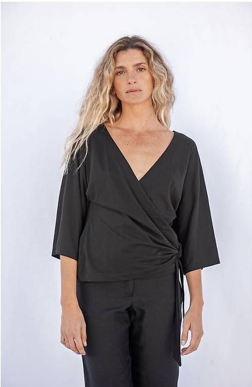 Jungle Folk Top: JUNGLE FOLK Mia Wraptop Black SM – Usato da Luzern venduto da Guschgusch22