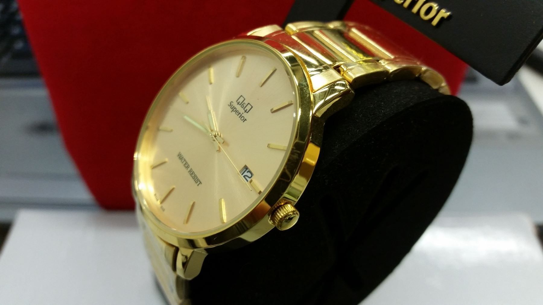 Q&Q Montres: Neu und Ungetragen – Neuf avec emballage d'origine à Adliswil par prince65 4