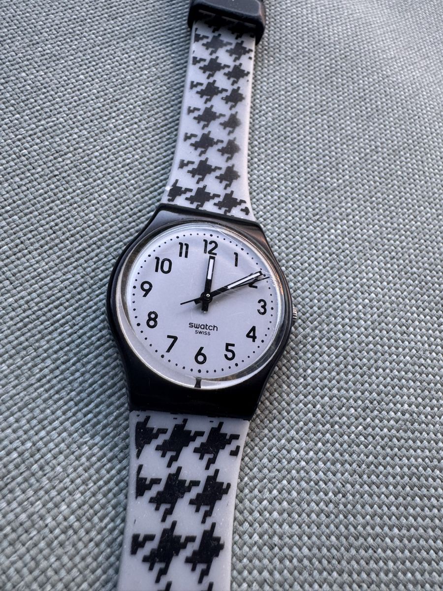 Swatch Montres: Swatch Fancy Vibes Vintage – D'occasion à Sursee par Dersempacher