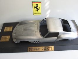FERRARI 250 GTO 1:12  STUNNING AUTOMOTIVE ART SCULPTURE OVP