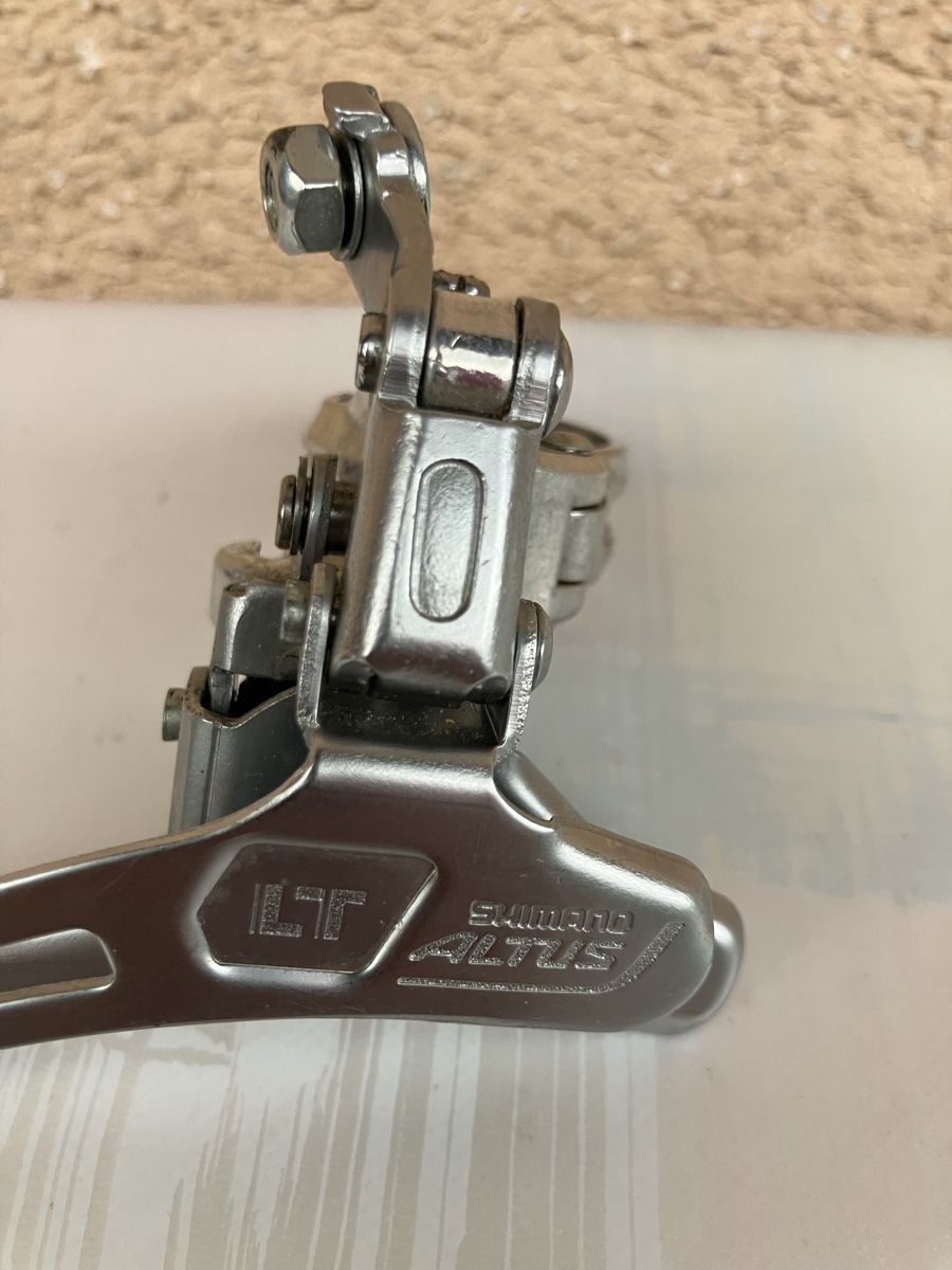 Shimano Pezzi di ricambio: Umwerfer Shimano FD-AT12, Altus LT – Usato da Trimbach venduto da cendira 1
