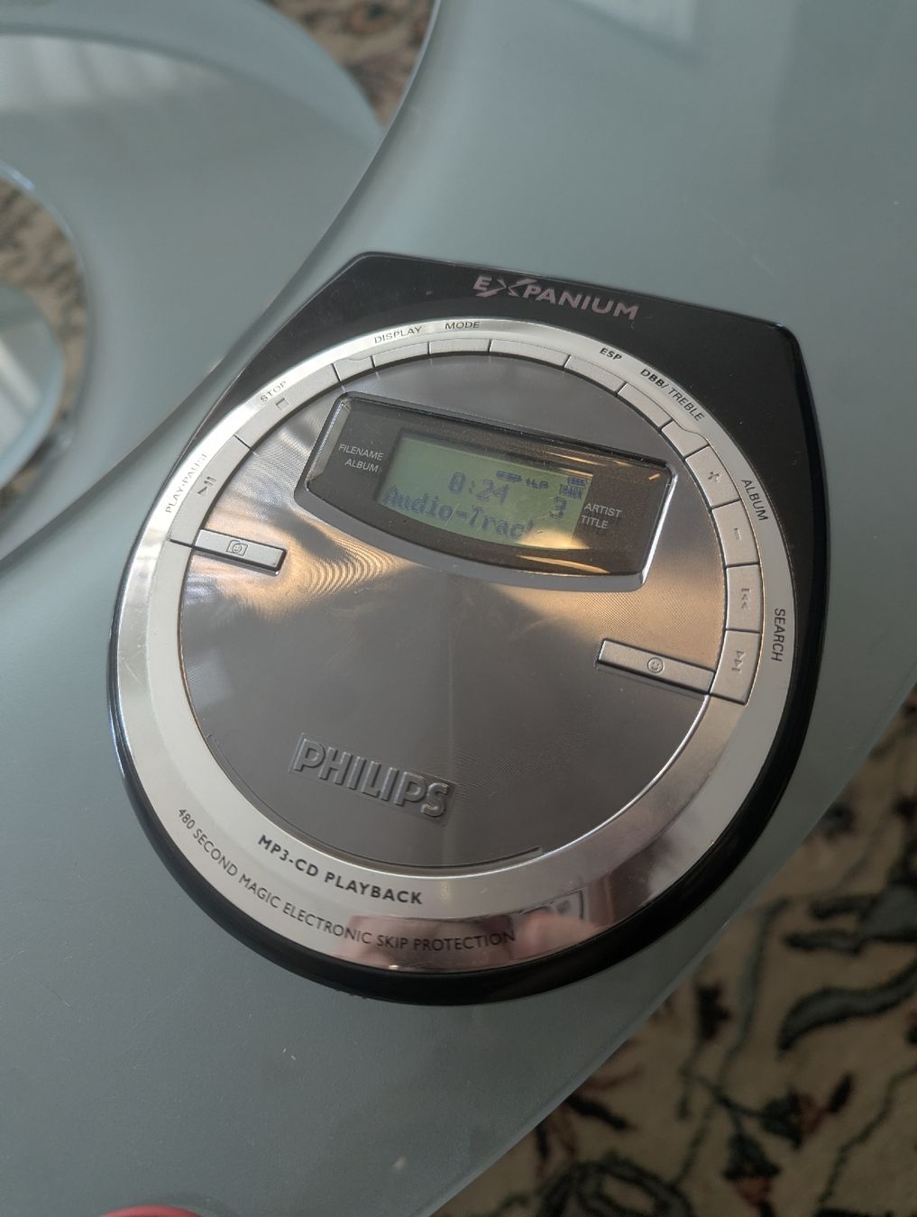 Philips Tragbarer Mediaplayer: Philips Expanium MP3 CD Player Portable Personal Discman  – Gebraucht aus Erlinsbach SO von Meytalien