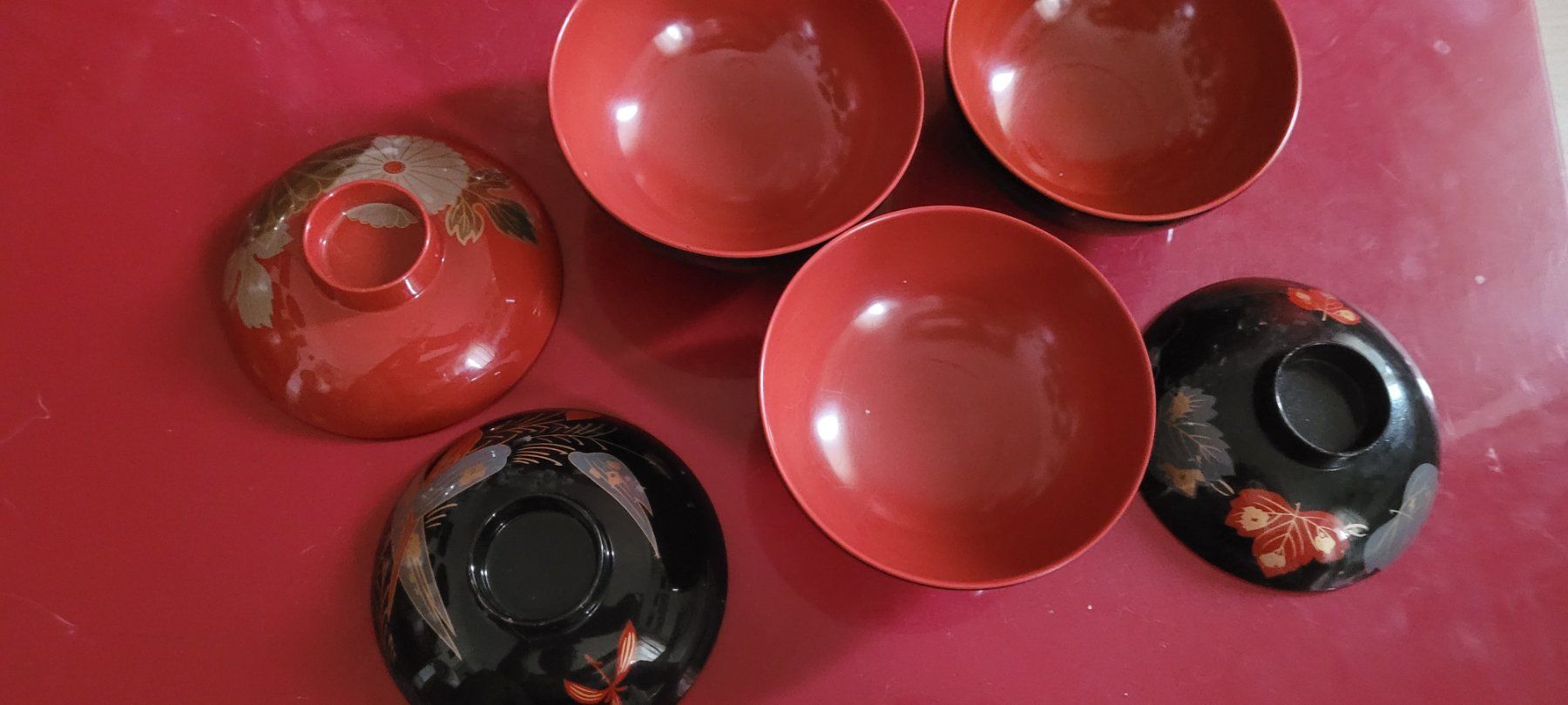Ciotole: 3 bols japonais laqués+couvercles – Usato da Vevey venduto da lba_dd82 2