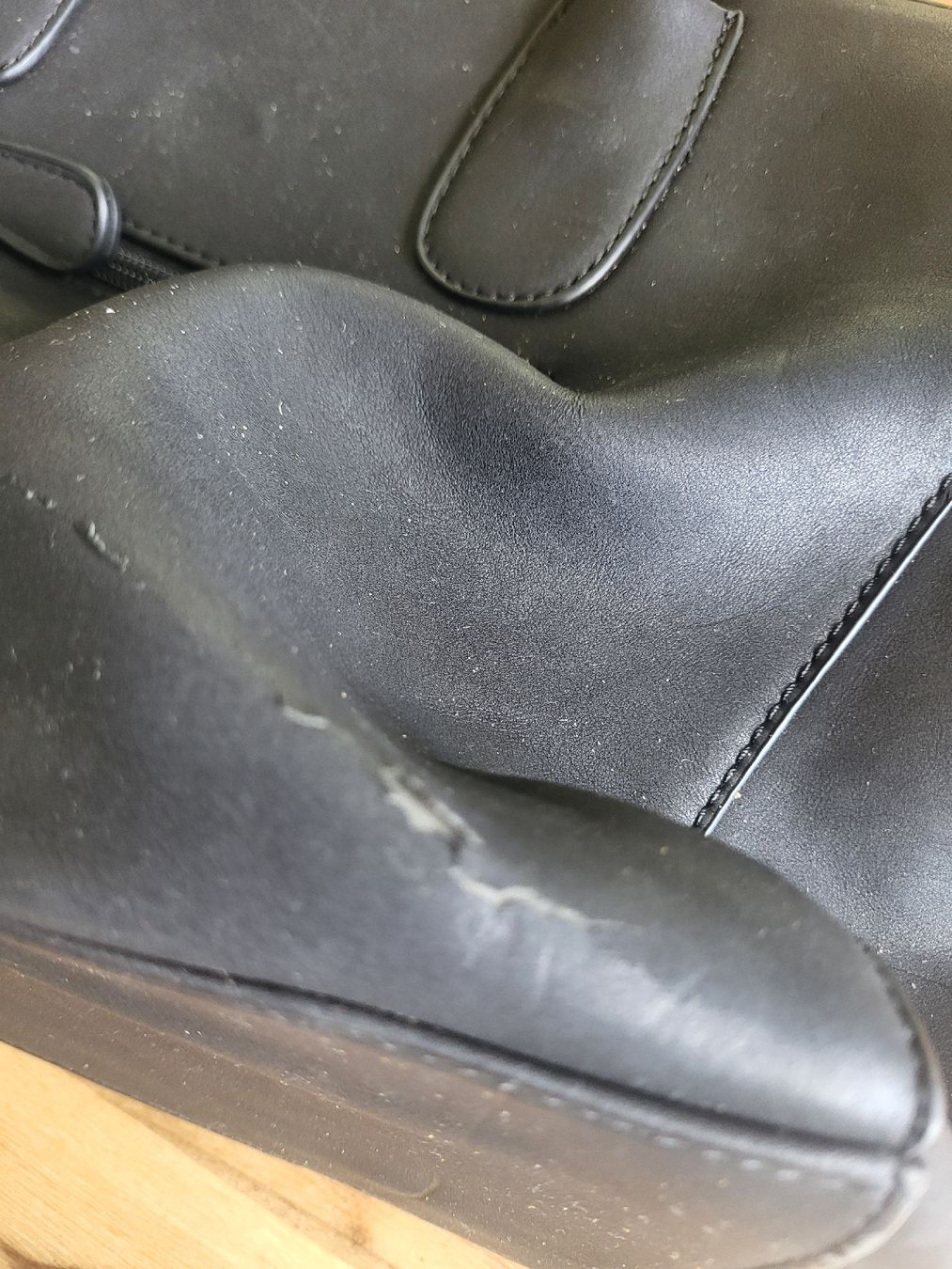 Taschen für Damen: Schwarze Handtasche mit Stil, Sommer-Accessoire – Gebraucht aus Dübendorf von rol_fm6d 3
