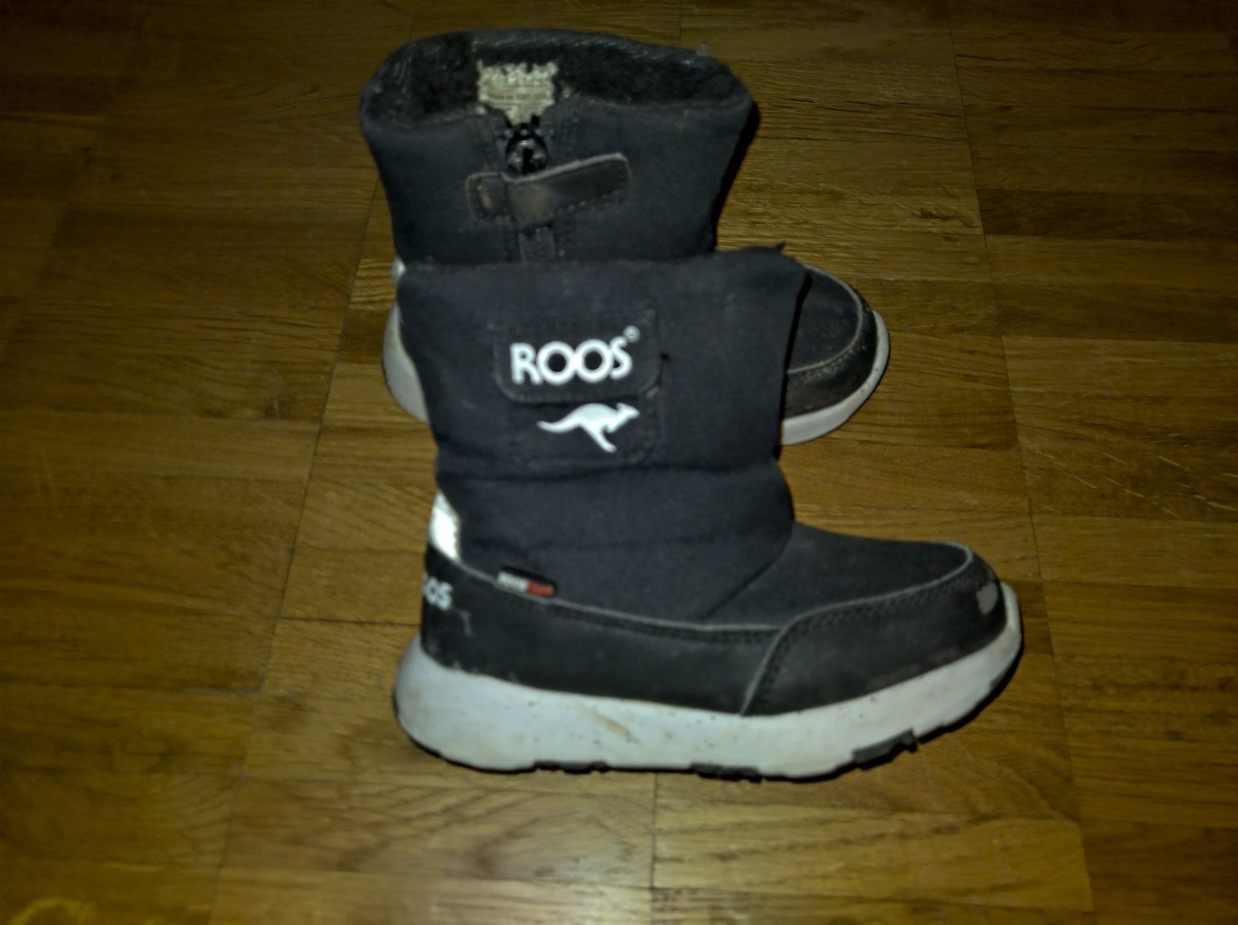 Chaussures garçon: Bottes de neige – D'occasion à Les bois par Steph-tigrou 2