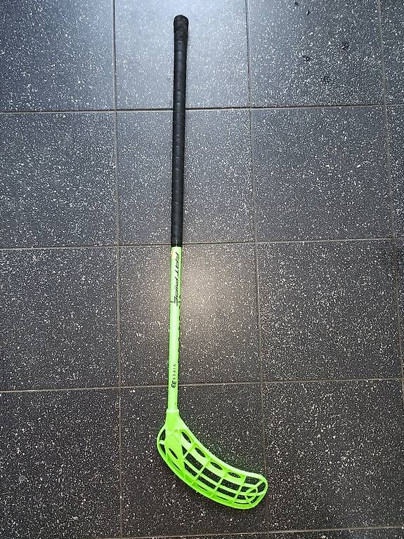 Unihockey: Unihockey-Schläger Junior – Gebraucht aus Basel von Tobi_079