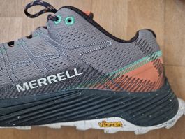 Merrell Laufschuhe grau Vibram Sohle Gr. 43.5