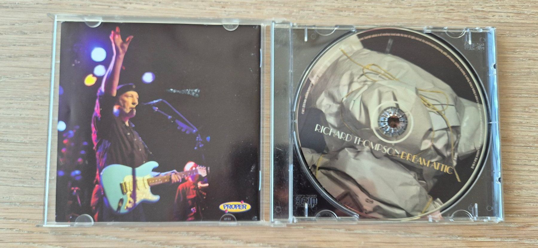 CD: Richard Thompson: Dream Attic – Usato da Zürich venduto da practicus 1