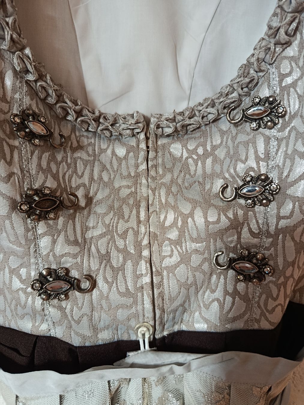 Kleider: Dirndl von Melega Grösse 40 – Gebraucht aus Wattwil von sunicheyenne 2