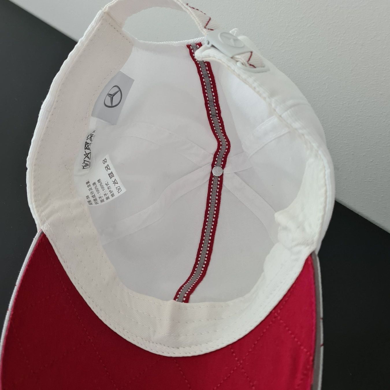 Altro in  Abbigliamento & Accessori: Original Mercedes Cap – Nuovo (secondo la descrizione) da Walchwil venduto da Zovello 1