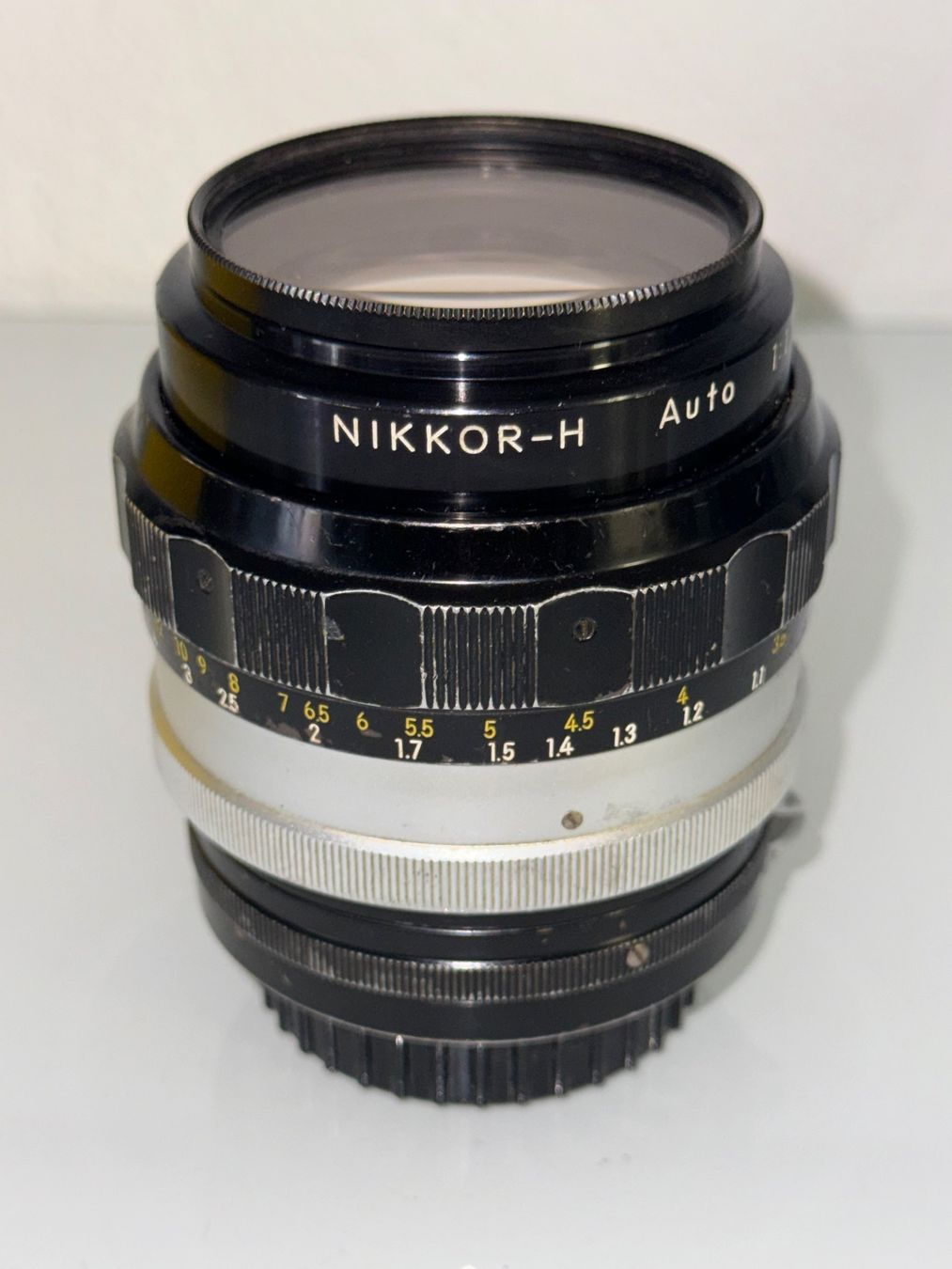 Nikkor Obiettivi: NIKON NIKKOR - H AUTO 85 F 1,8 – Usato da Therwil venduto da Radule 2