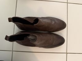 Brown leather Chelsea boots size 36