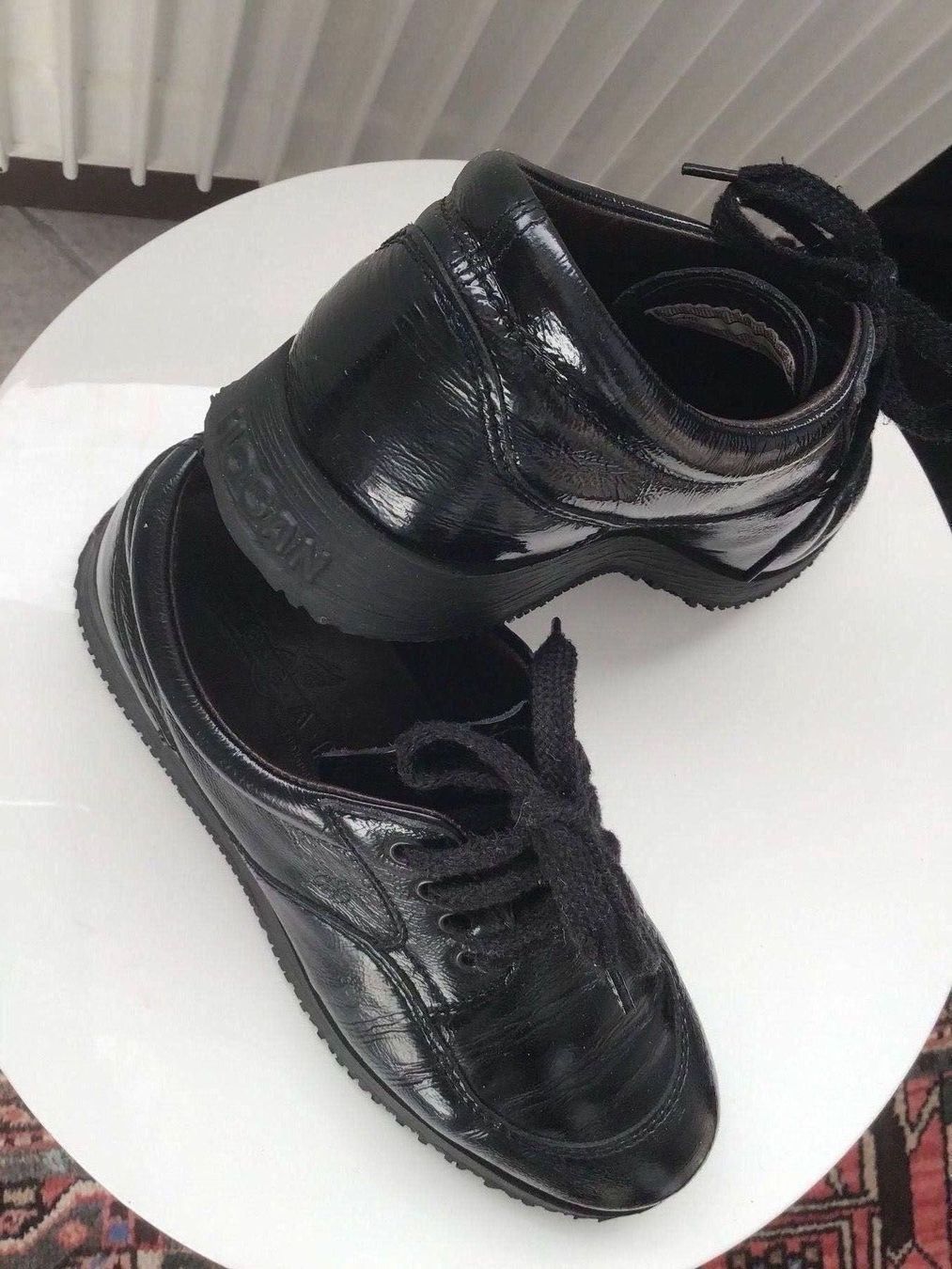 Hogan Scarpe da donna: HOGAN Sneaker Leder schwarz – Usato da Besazio venduto da lionheart63