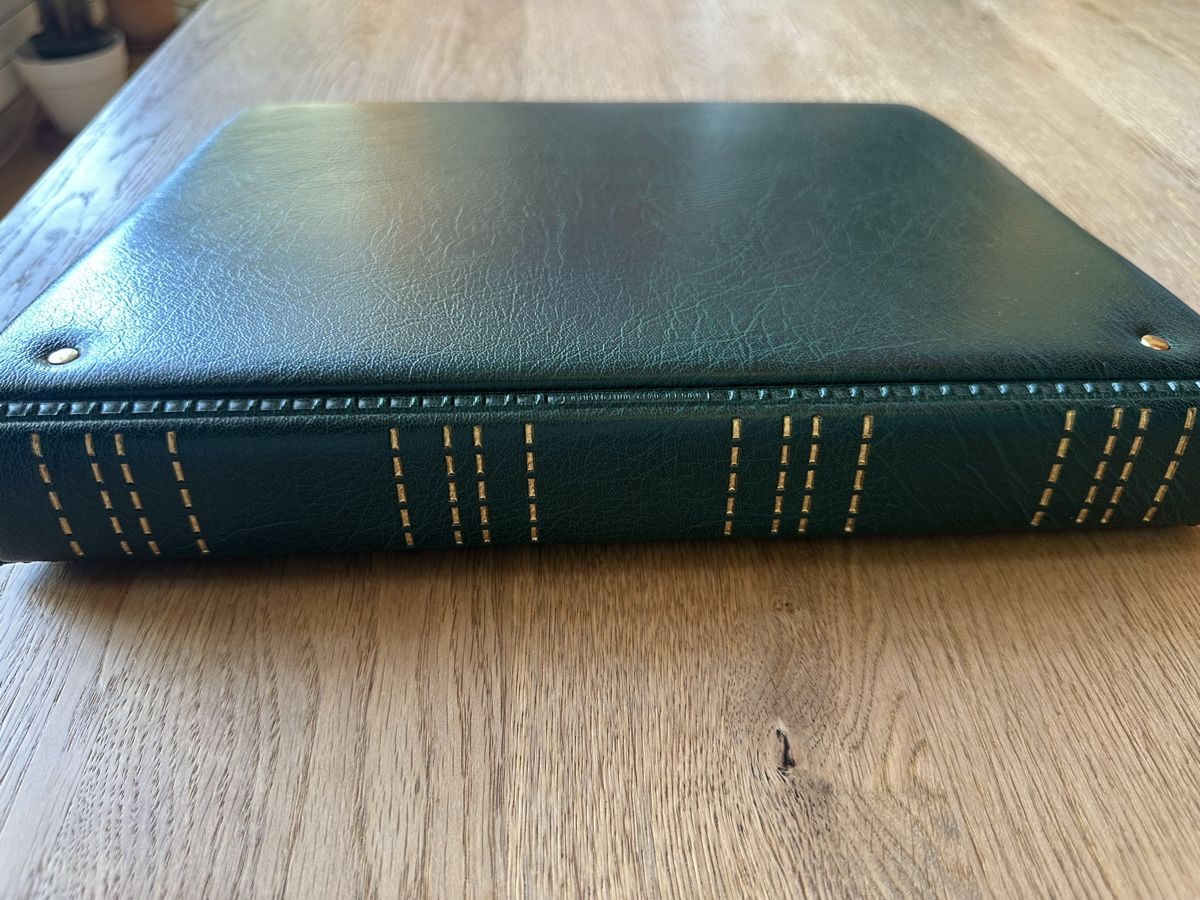 Alben: Luxus Ringbinder mit 14 großformatigen Einlageblätter bis DI – Gebraucht aus Schmitten / FR von Samsara169 6
