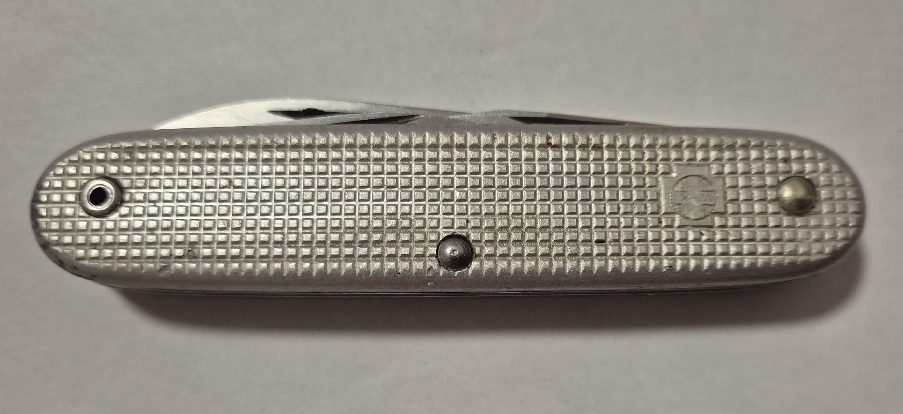 Wenger Coltelli tascabile: WENGER couteau militaire Suisse – Usato da Genève venduto da BKYB