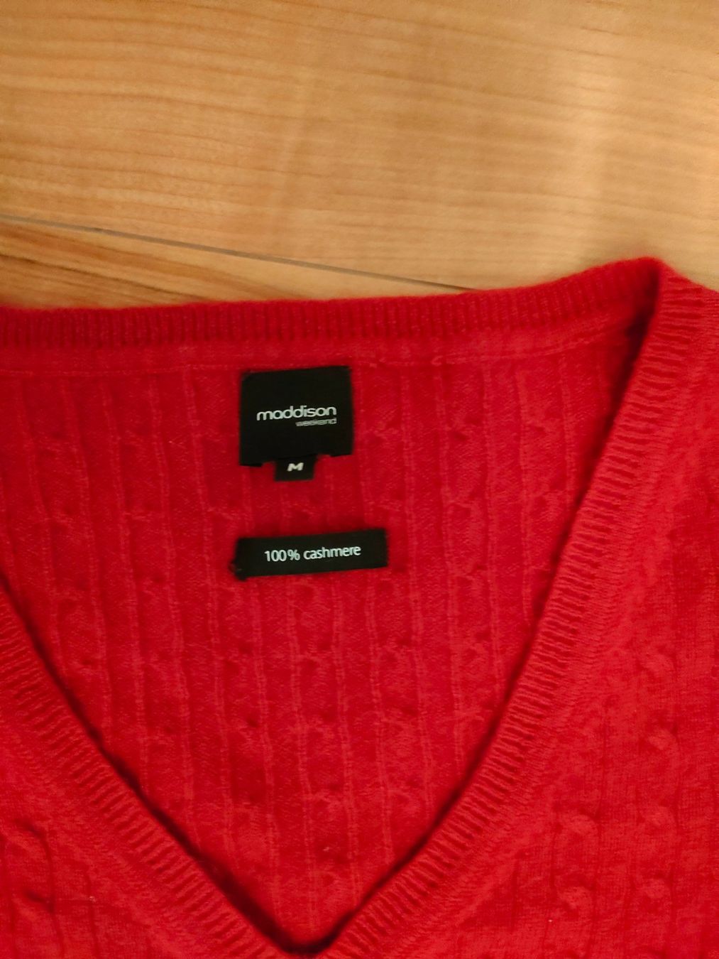 Maddison Pulls & Sweat-shirts: Cashmere Damenpulover – D'occasion à Niederlenz par kuwue61 1