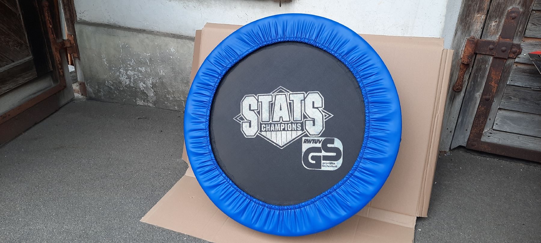 Trampolini: Mini Trampolin STATS – Usato da Turbenthal venduto da tirare 1