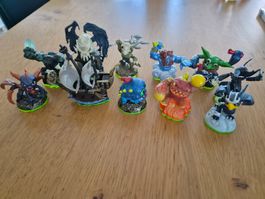 Lot de 28 figurines Skylanders - série Spyro's Adventure