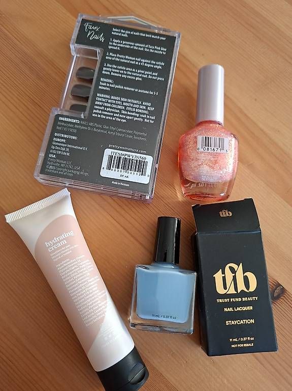 Unghie finte: Set per le mani – Usato da Lamone venduto da pau_7nk2 1