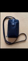 Schwarze Echtleder-Smartphone-Tasche mit Bändel