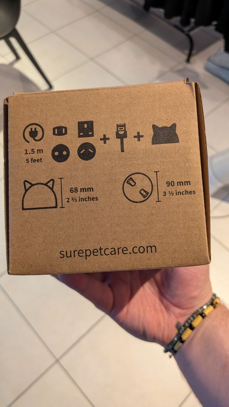 Hubs & Switches: Sure Petcare Hub – Neu und originalverpackt aus Bonstetten von Johanne_Lamalle 2
