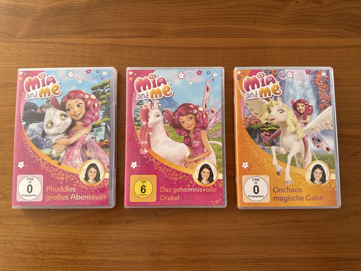 Tutti i DVDs: 3 DVDs Mia and Me – Usato da Arisdorf venduto da forfamily