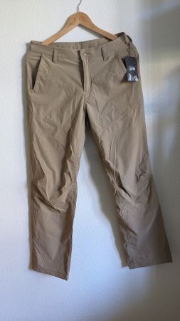 Mountain Hardwear Mens Basin Trek Pant Gr. 40 (30x32)
