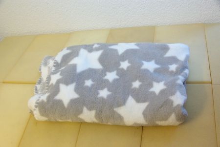 Kuscheldecke weich, grau, ca. 75 x 100cm