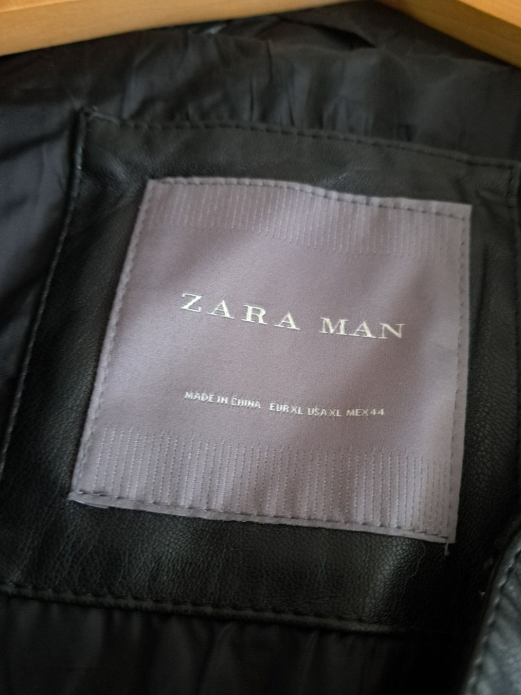 Zara Jacken: Bomber Jacke – Gebraucht aus Bünzen von Floh99 5
