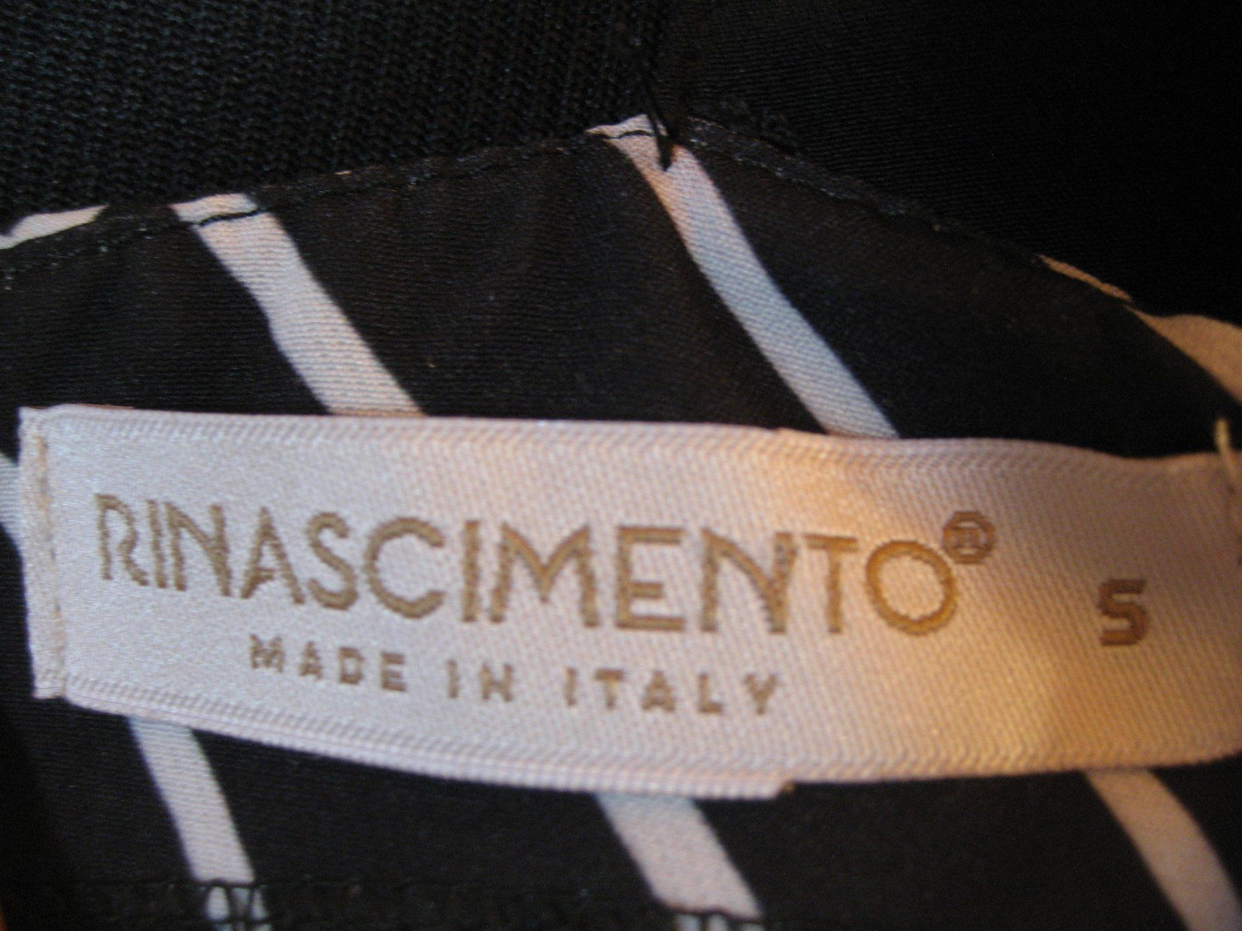 Vestiti: Robe stretch Rinascimento taille S – Usato da Delémont venduto da marryb 7