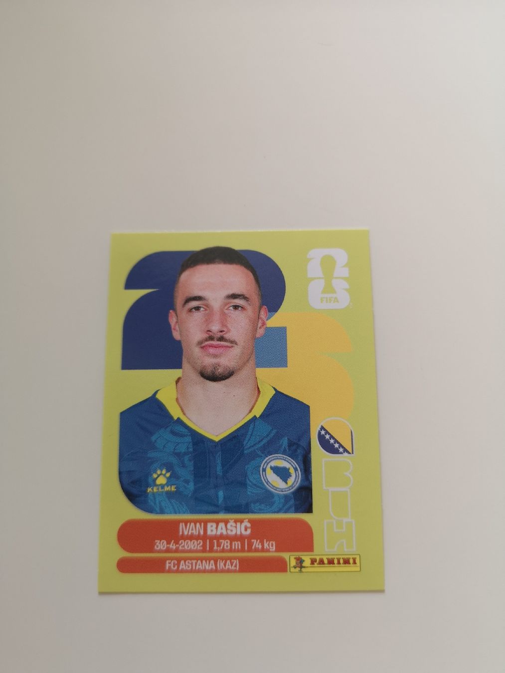 Panini Sammelbilder & Trading cards: Panini BIH 12 – Neu und originalverpackt aus Meyrin von campton