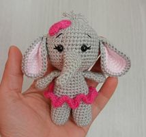 Elefant, Schlüsselanhänger, Handarbeit, gehäkelt, Amigurumi