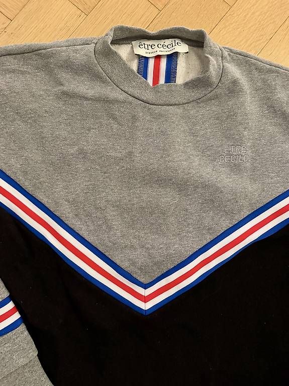 Pullover & Sweatshirts: warmer Pullover von Être Cecile in Grösse S/M – Gebraucht aus Zürich von reb_dj6r 1