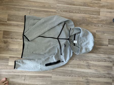 Nike Tech Zipper Grau