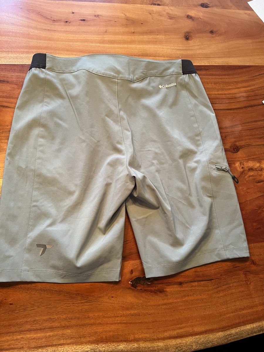 Columbia Hosen: Columbia Wanderhose Damen Grösse 42 – Neu (gemäss Beschreibung) aus Herisau von weltebummler 1
