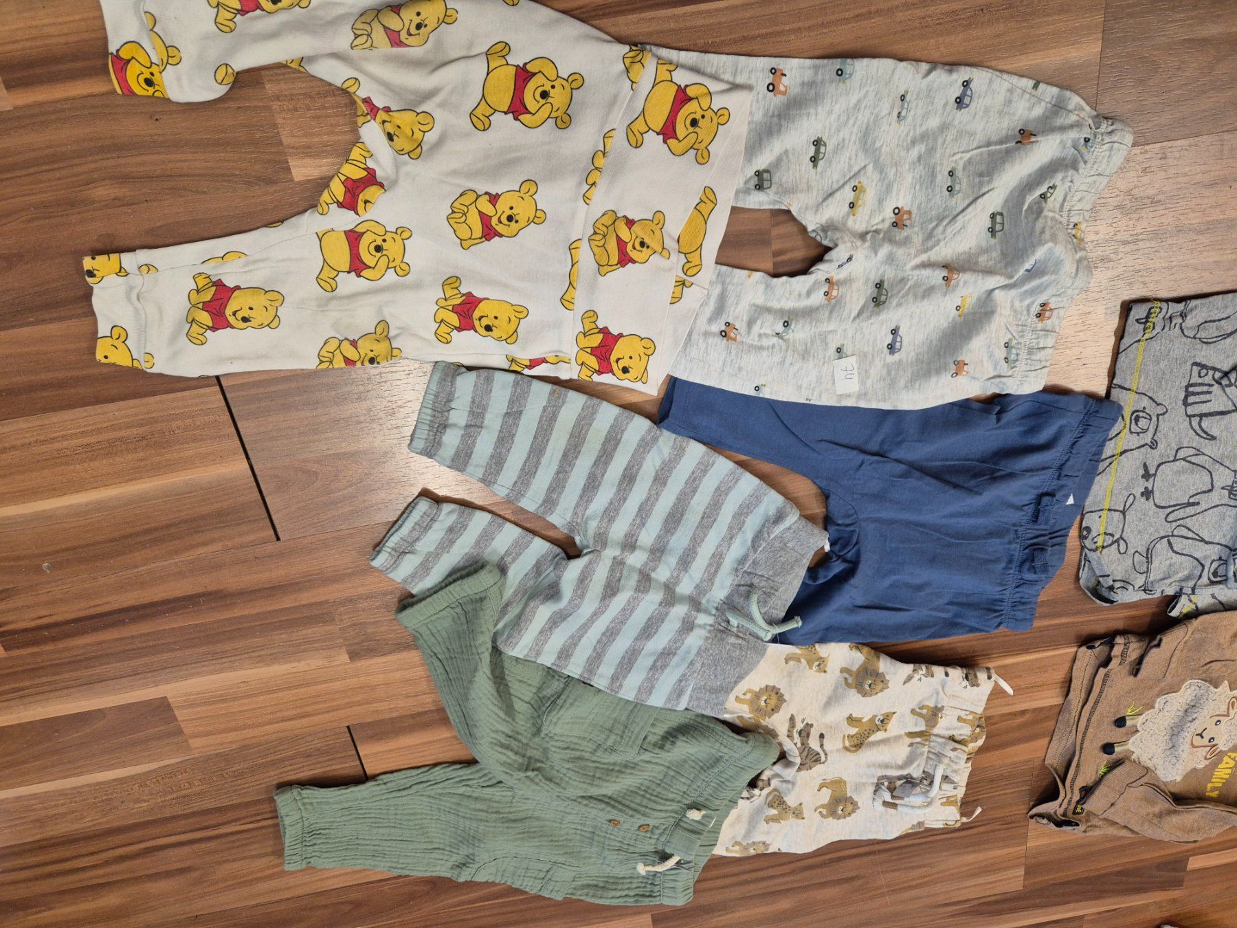 Lotti & Set di vestiti: 6 Pullis und 9 Hosen gr 74 K2 – Usato da Schwarzenburg venduto da Sunny0290 2