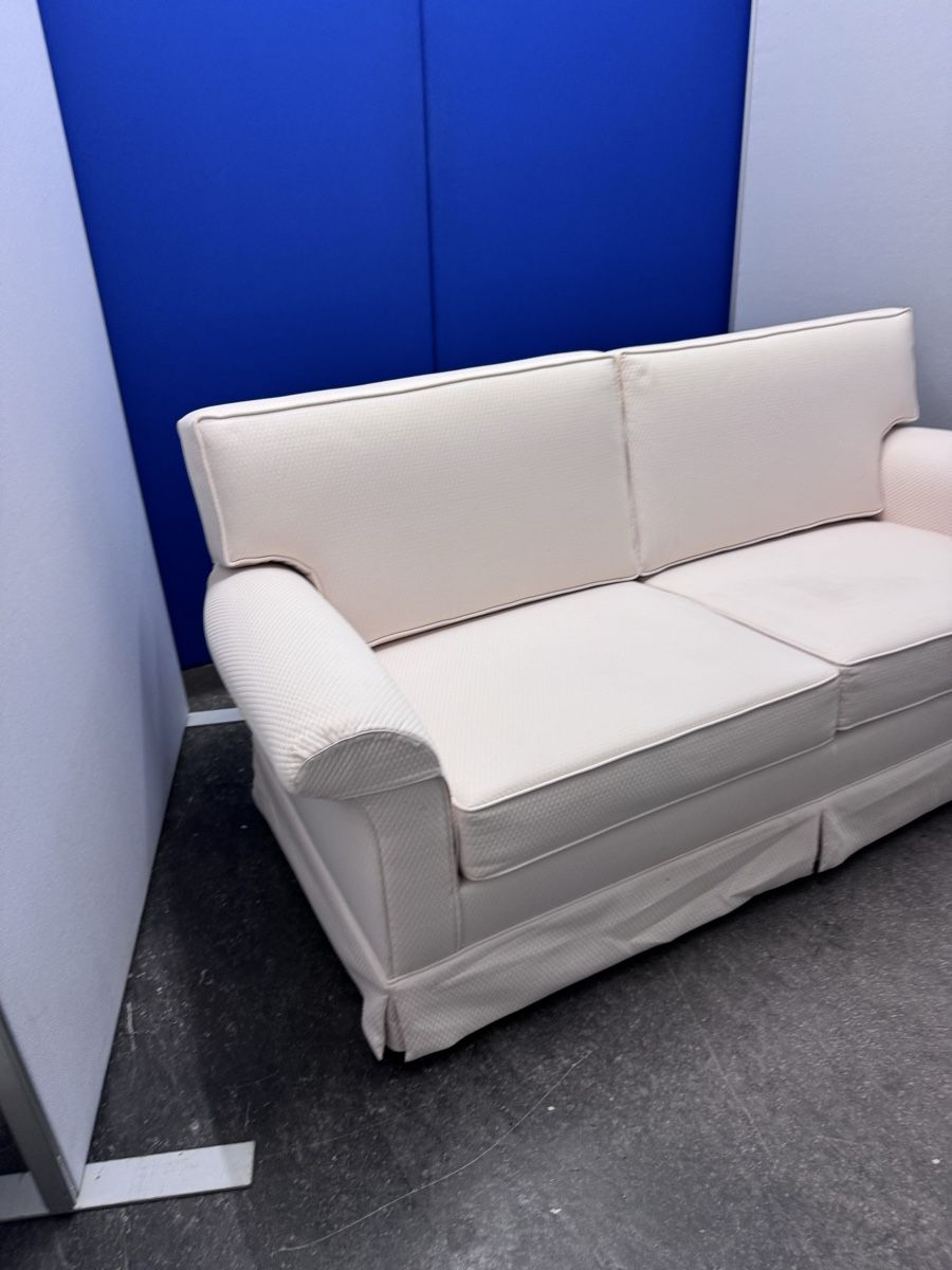 Divani: Gemütliches 2er Sofa, creme/beige – Usato da Bern venduto da samryan 2