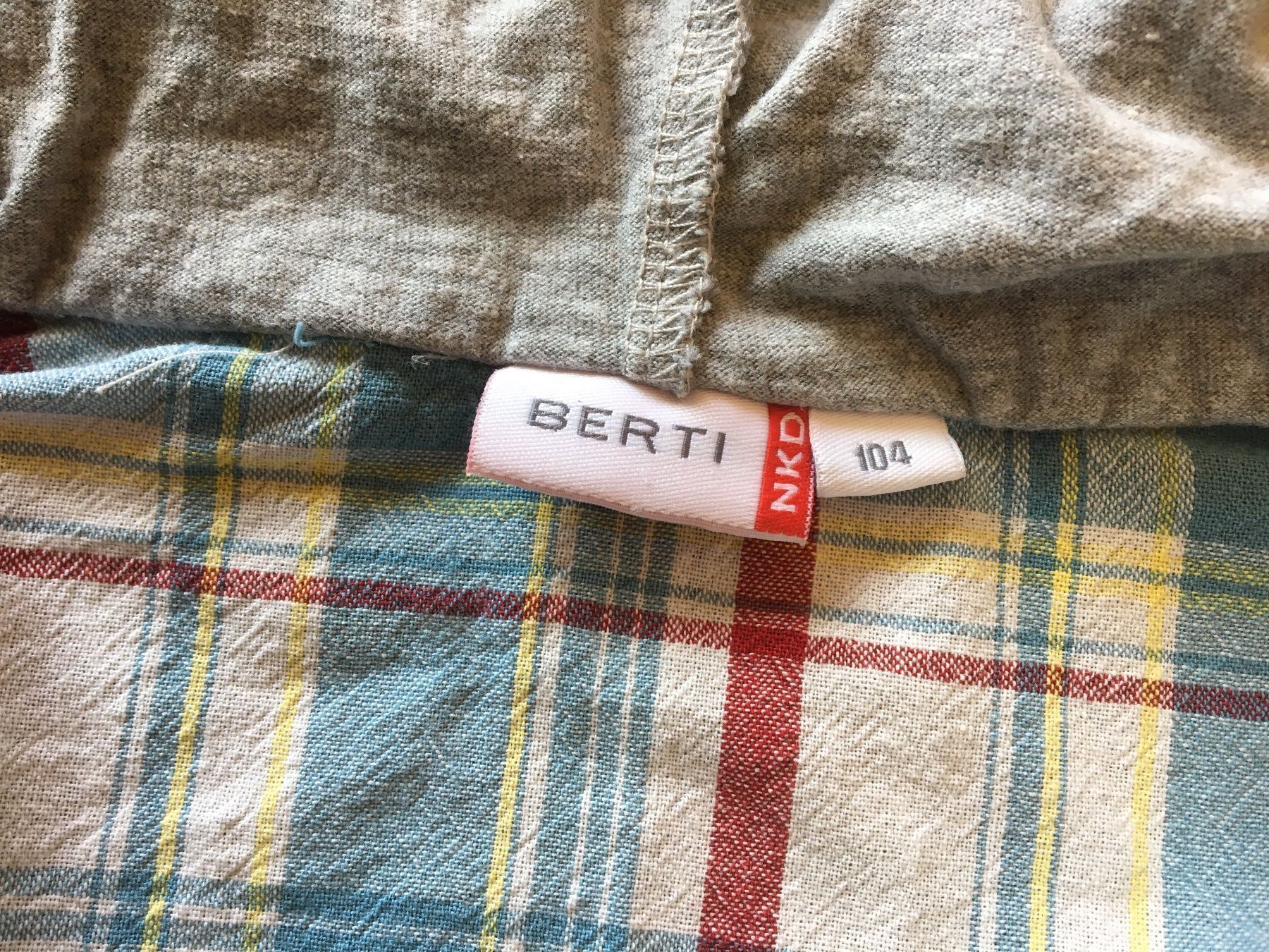 Camicie, Top & T-shirt: Berti Langarm Shirt/Hemd Grösse 104 – Usato da Unterohringen venduto da eli_j2q2 2