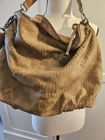 Trendige Suri Frey Tasche in Beige - Frühling & Herbst Look