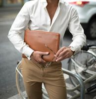 LEDER 13‘ MACBOOK PRO SLEEVE 66% REDUZIERT
