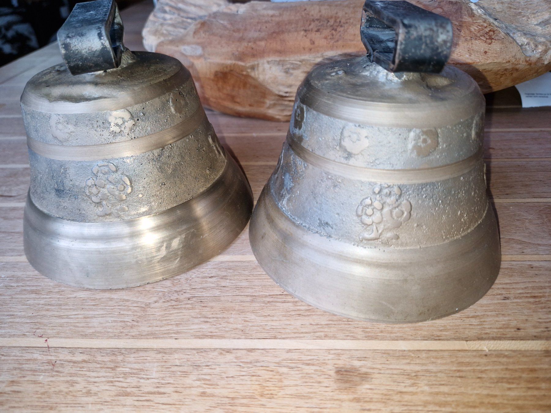 Campanacci mucche: Glocken Treicheln – Usato da Guarda venduto da rue_bpd7 1