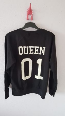 Pull noir "Queen 01" Taille M