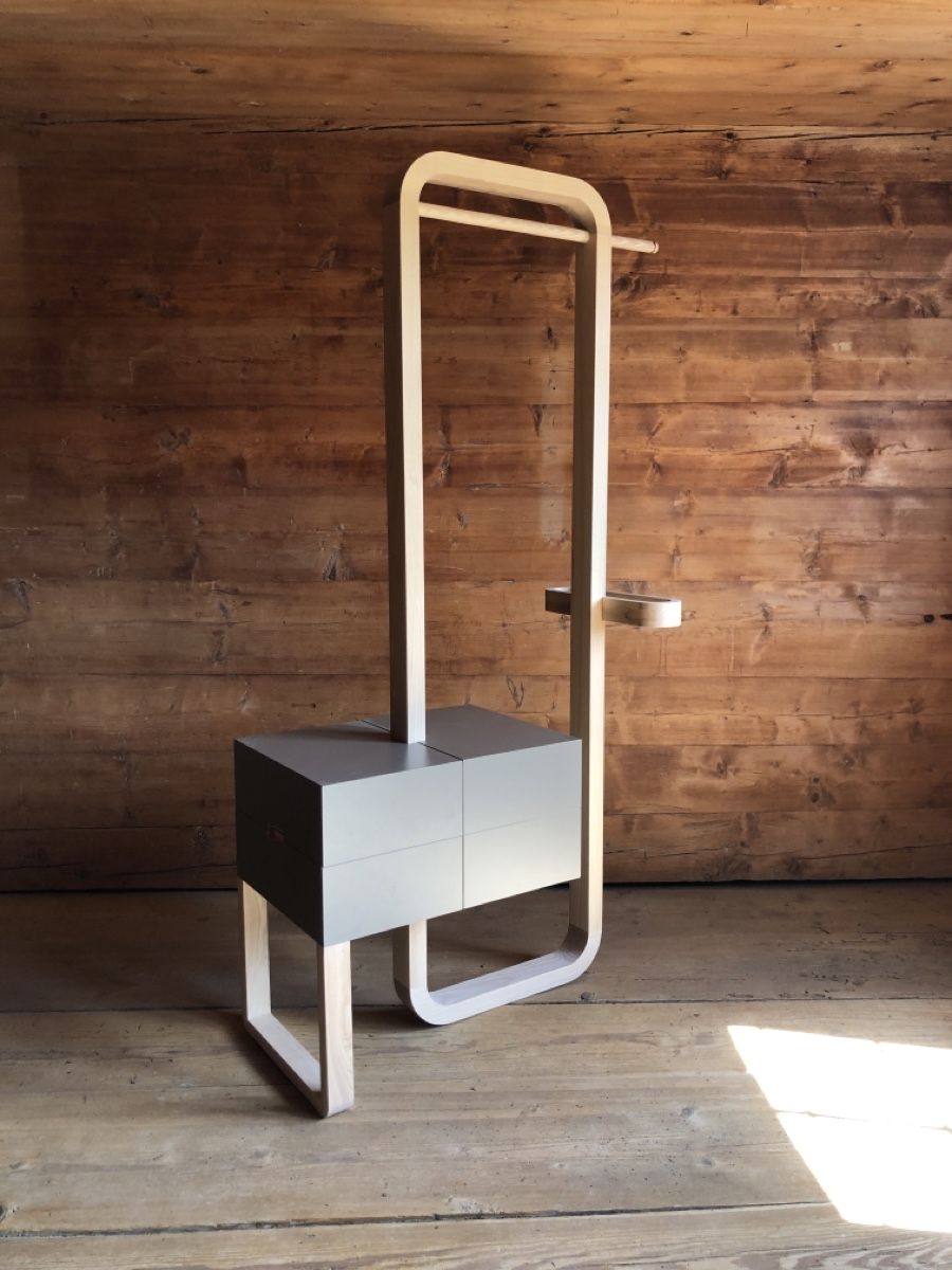Guardaroba: Garderobe – Nuovo (secondo la descrizione) da Teufen AR venduto da madame.sch