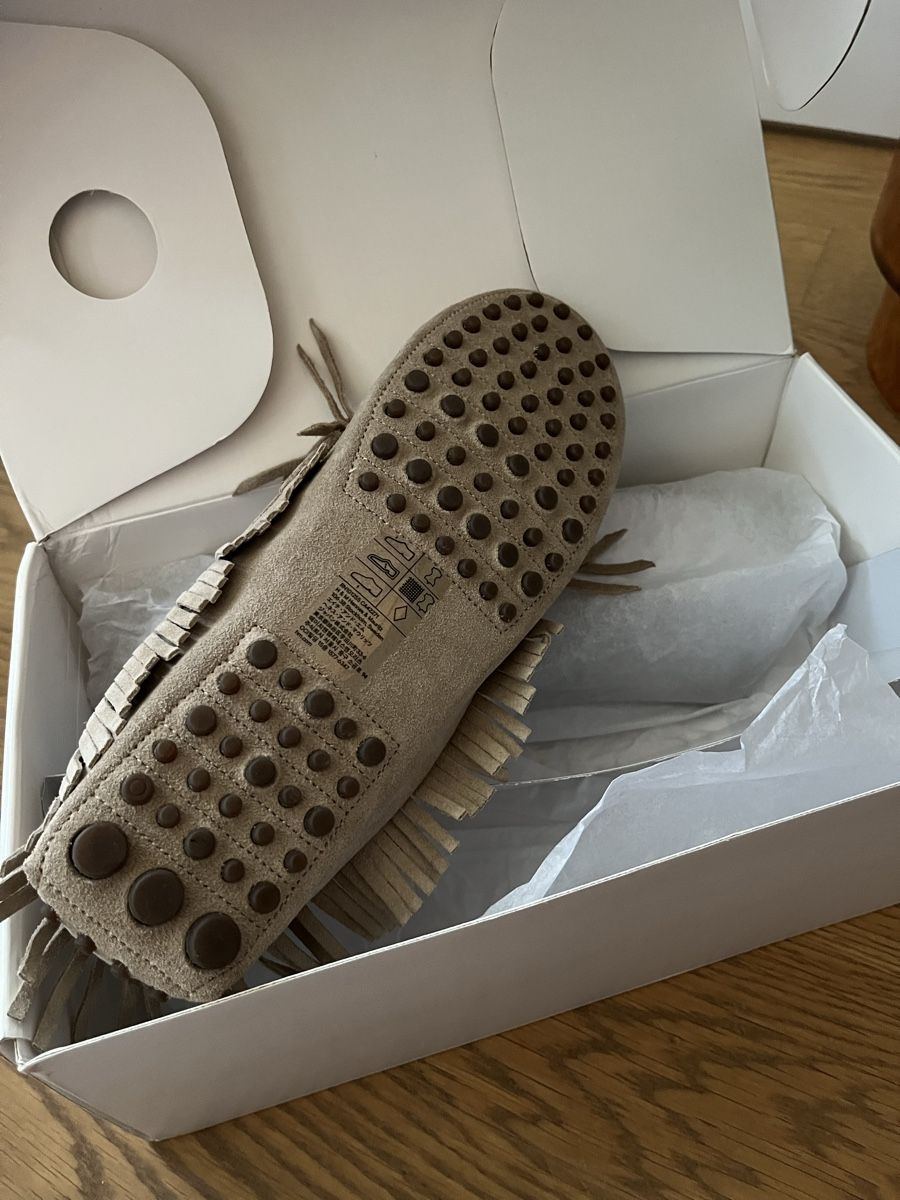 H&M Scarpe da donna: Loafer aus Veloursleder mit Fransen – Nuovo e nell'imballaggio originale da Bern venduto da SinaArikan 2