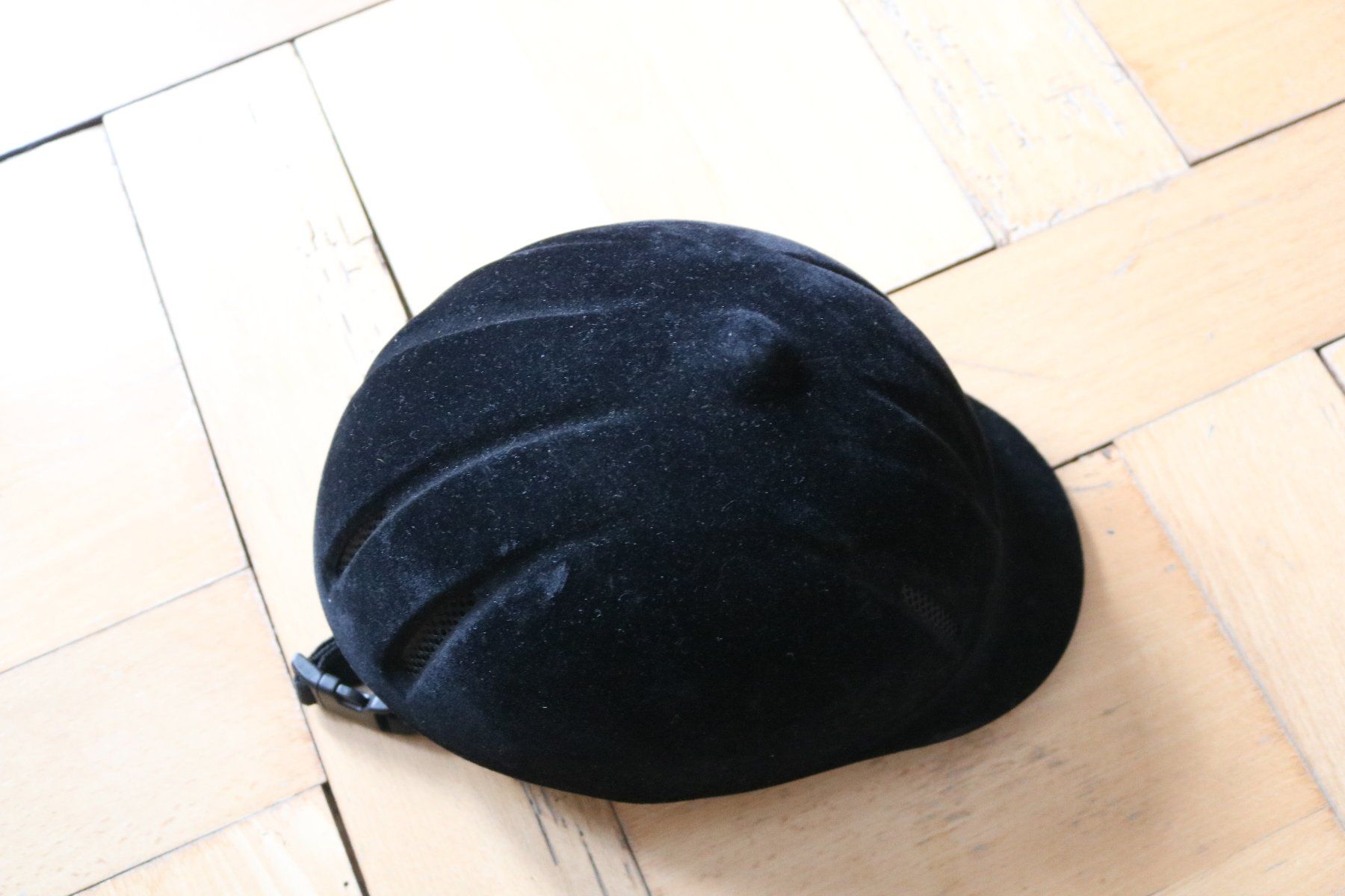 Caschi: Reithelm S/M 56-58 cm schwarz – Usato da Zuchwil venduto da cel_6nyv