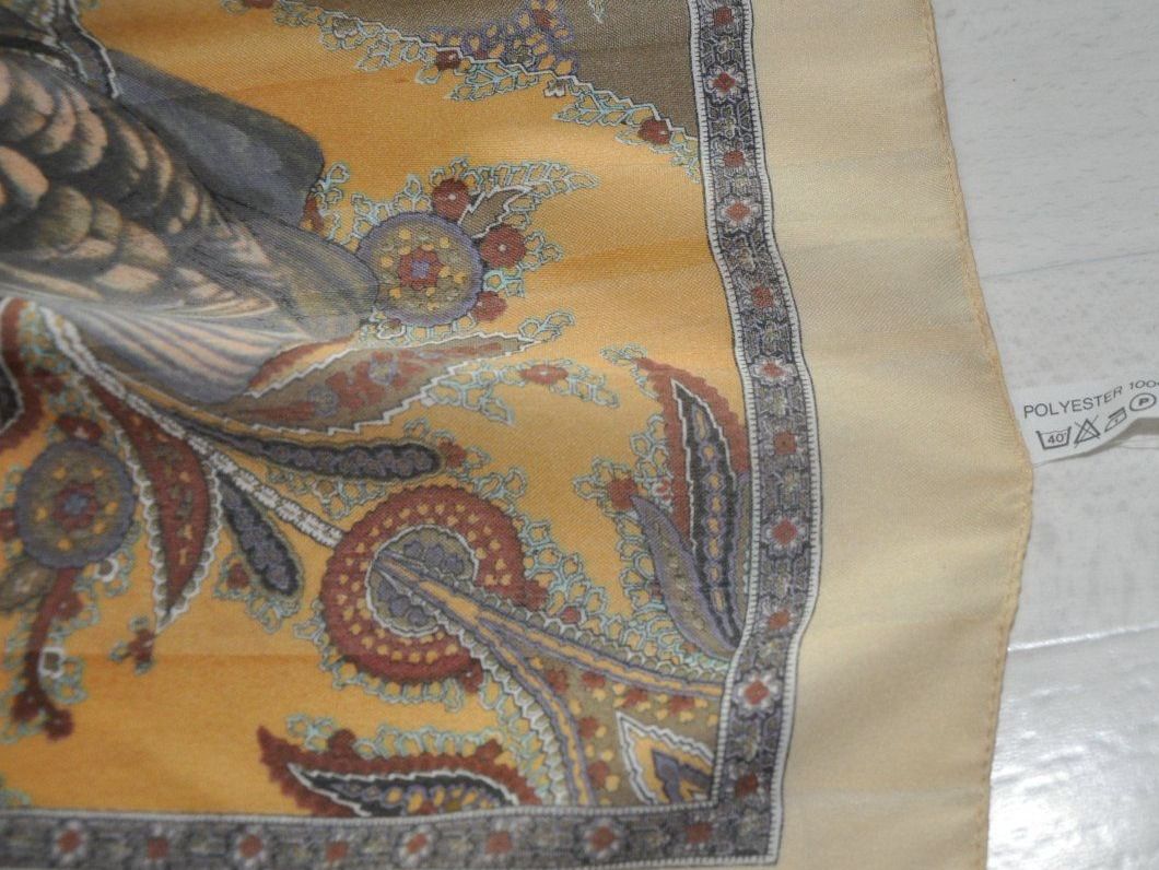Foulards, Tücher & Schals: Foulard Schal Halstuch mit Vögeln Geschenk – Gebraucht aus Oberrüti von ELALL 4