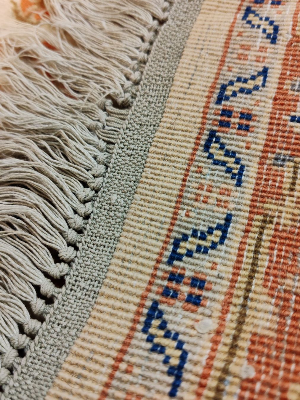 Tappeti: Feiner handgeknüpfter Orientteppich Wolle oder Seide? – Usato da Luzern venduto da Lager6640 1