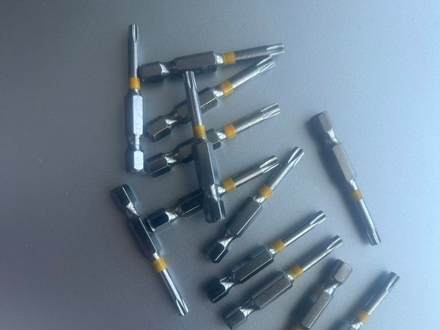 Alle Werkzeuge: Bit Torx 25er / 20er Total 12 Stück – Neu (gemäss Beschreibung) aus Hittnau von Oracel